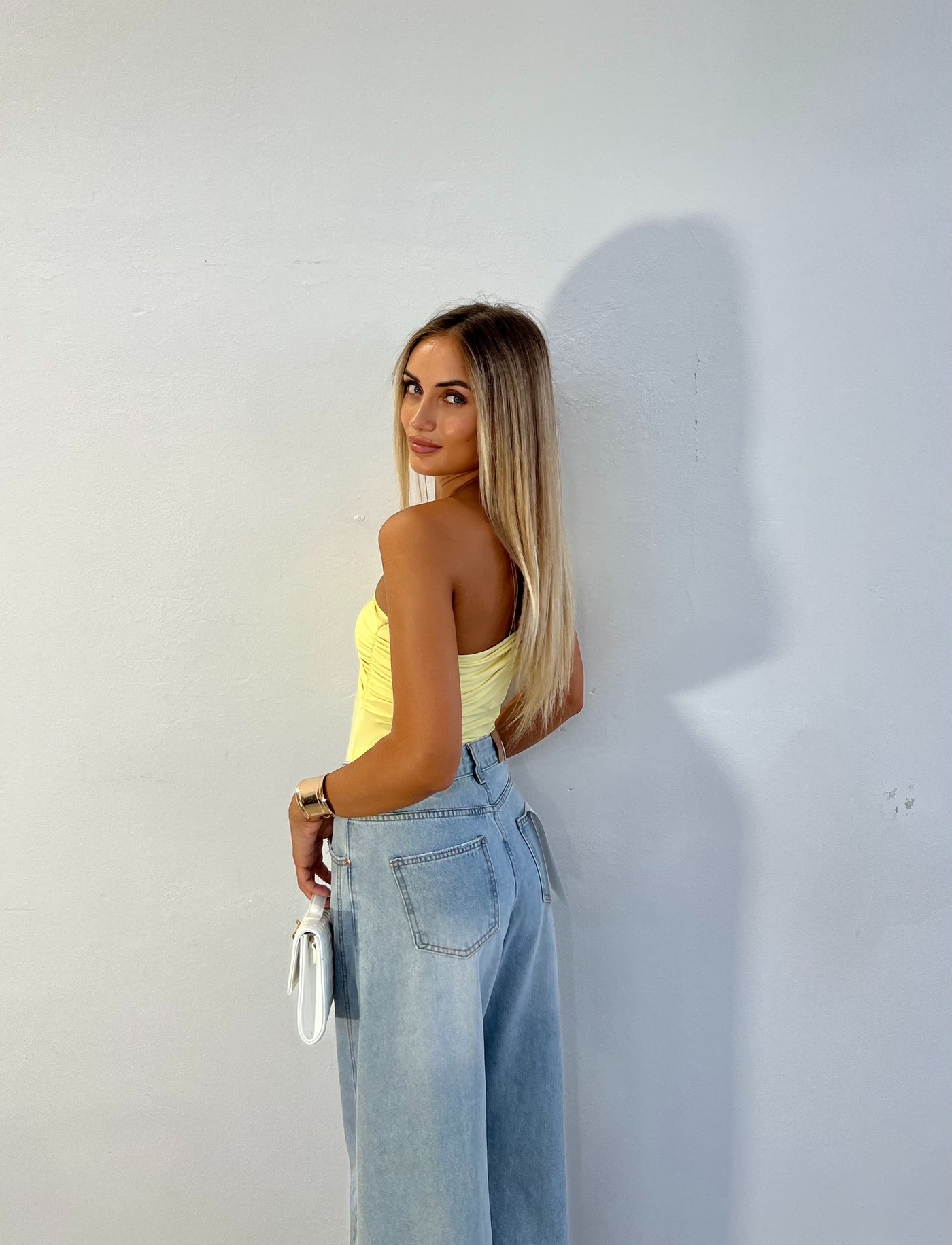 Body Vicky - Giallo