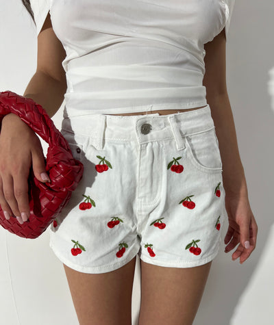 Shorts Cherry